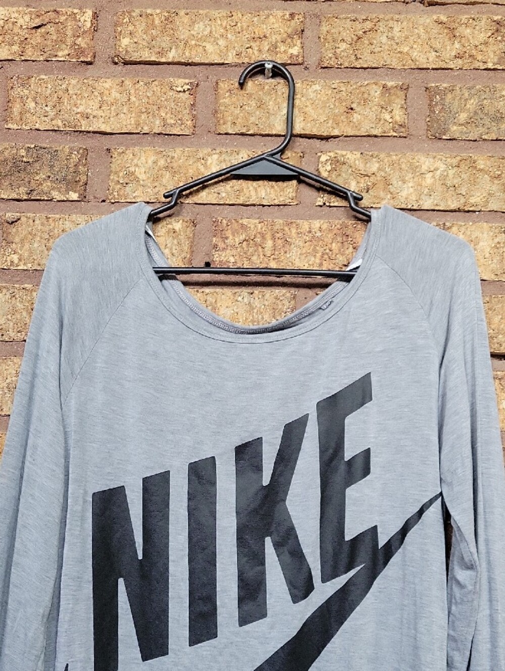 Nike Long Sleeve Pullover Round Neck Top Rayon Stretch Size Large Relaxed - Picture 3 of 10
